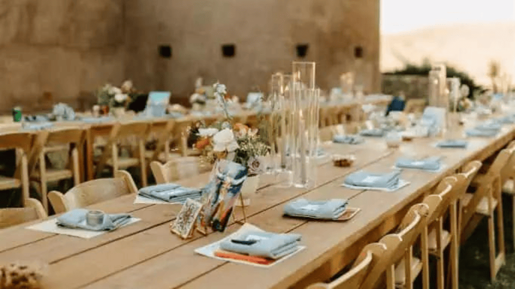 event table wedding arrangement