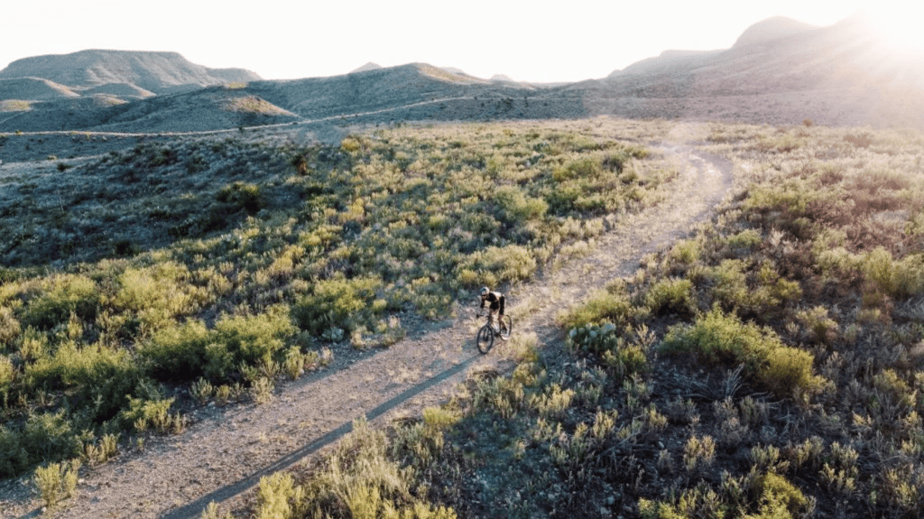 Mountainbike trail ride through Chinati Mountain foothills