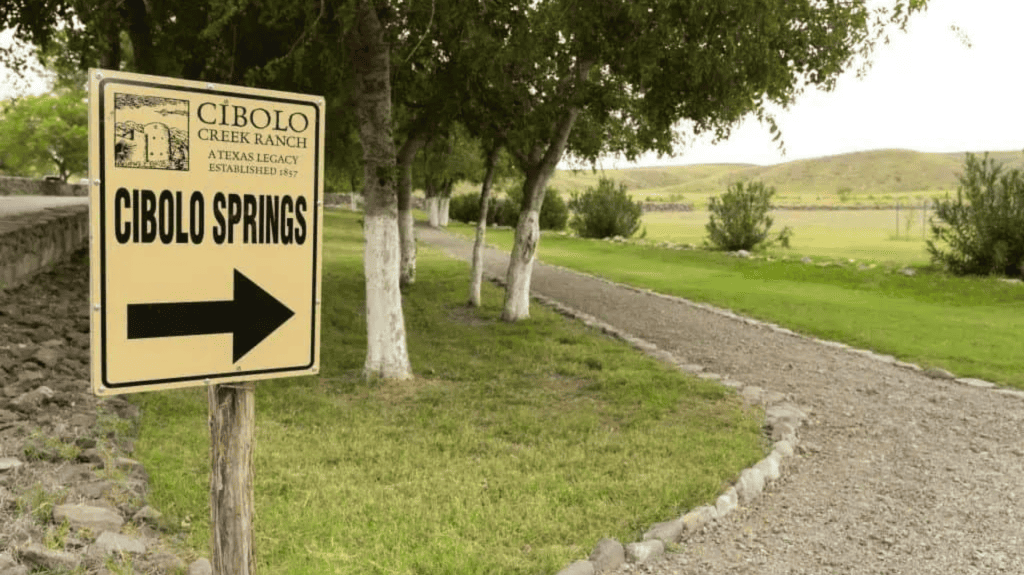 Cibolo Springs trailhead